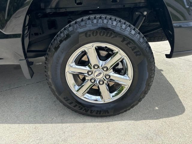 Used 2025 Black Ford XLT image 11
