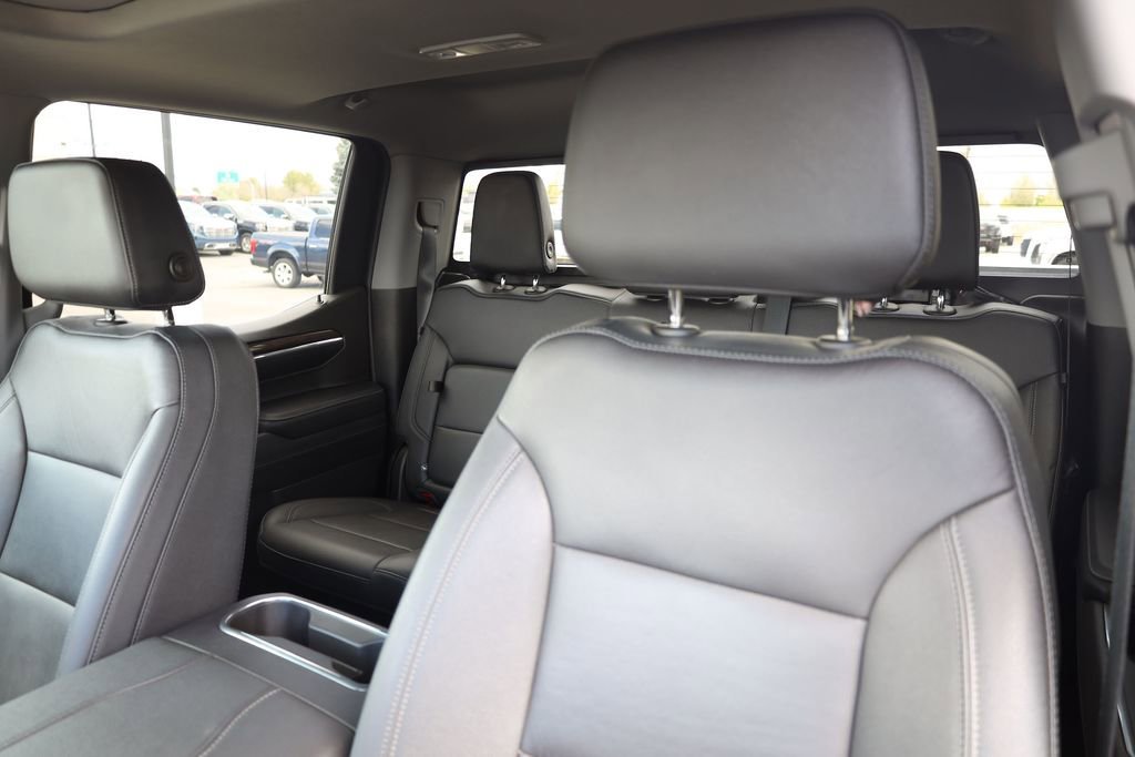 Used 2023 Red Chevrolet RST image 16