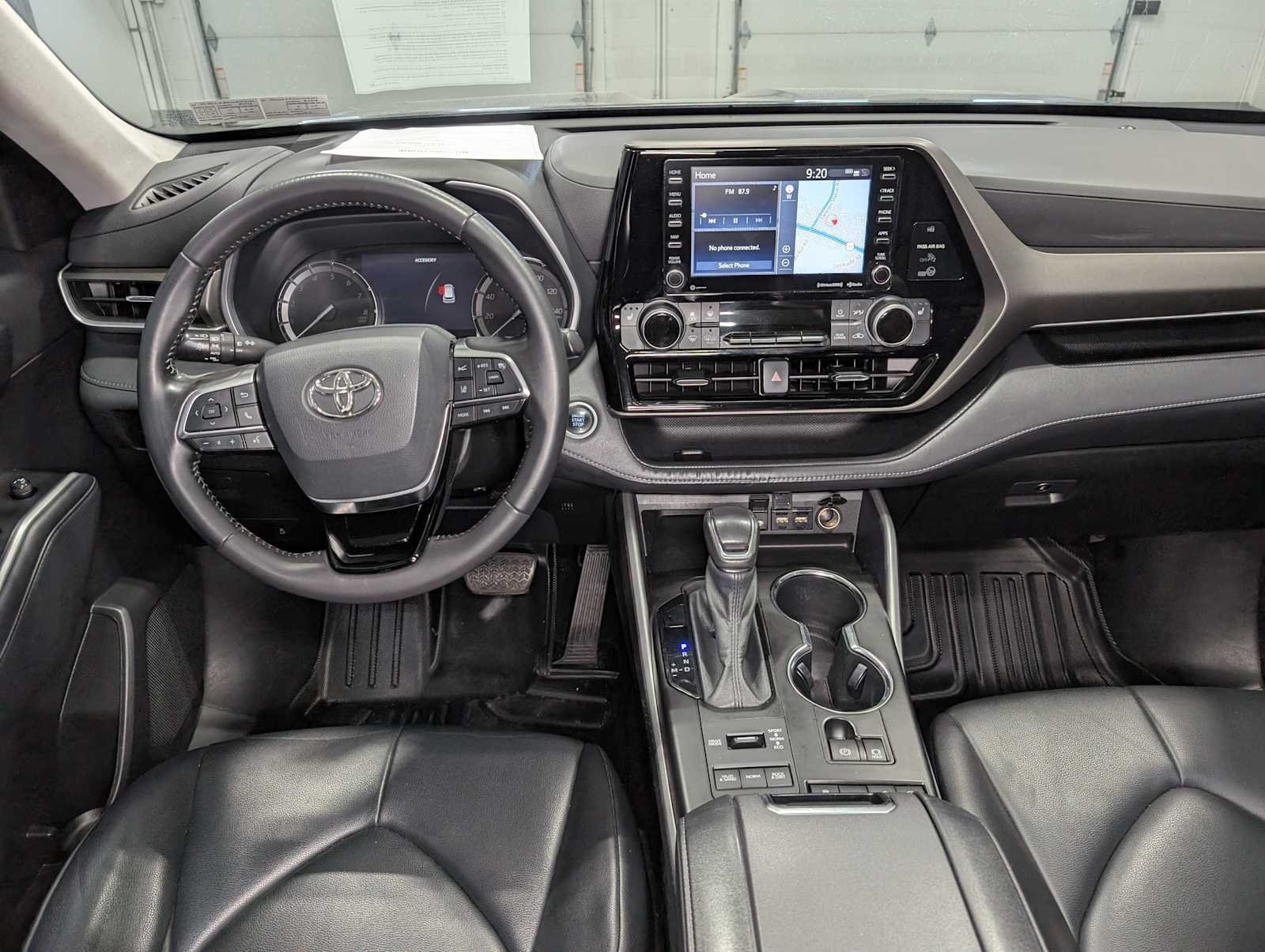 Used 2021 Magnetic Gray Metallic Toyota XLE image 18