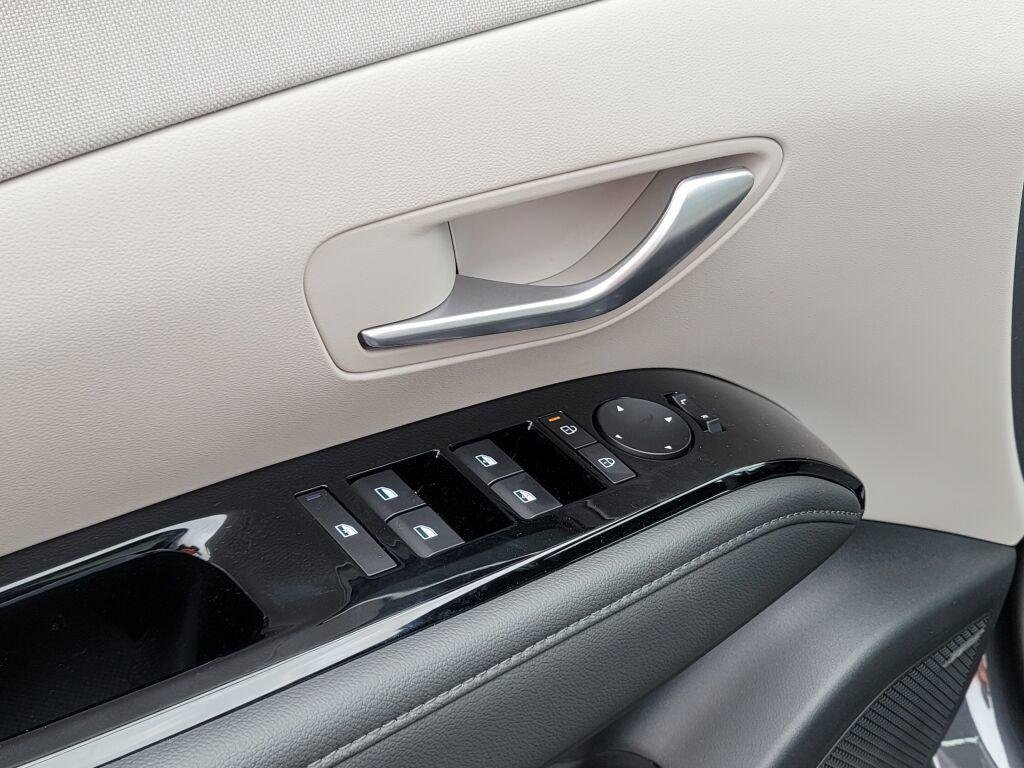 New 2026 Ecotronic Gray Hyundai Limited image 19