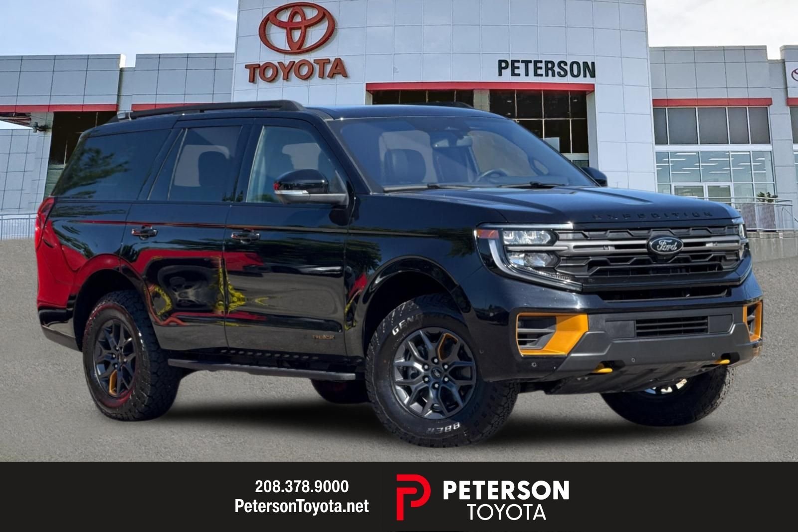 Used 2025  Ford Tremor image 1