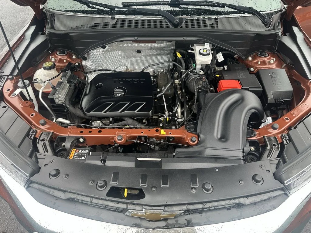 Used 2021 Orange Chevrolet LT image 31