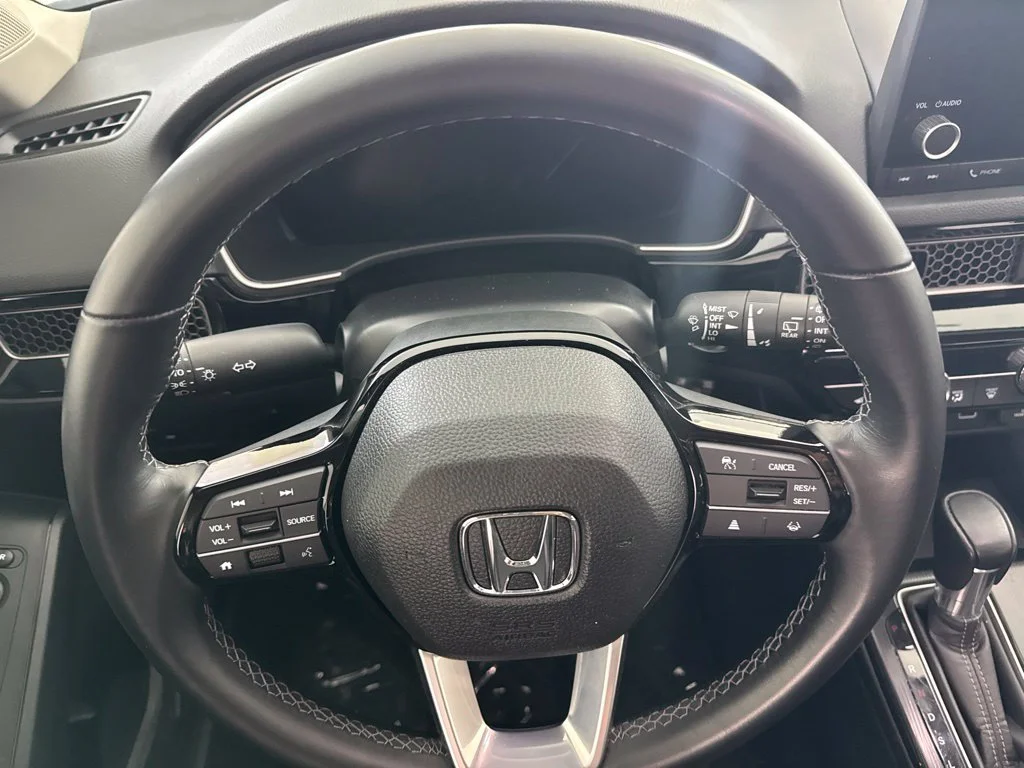 Used 2024 Silver Honda EX-L image 26