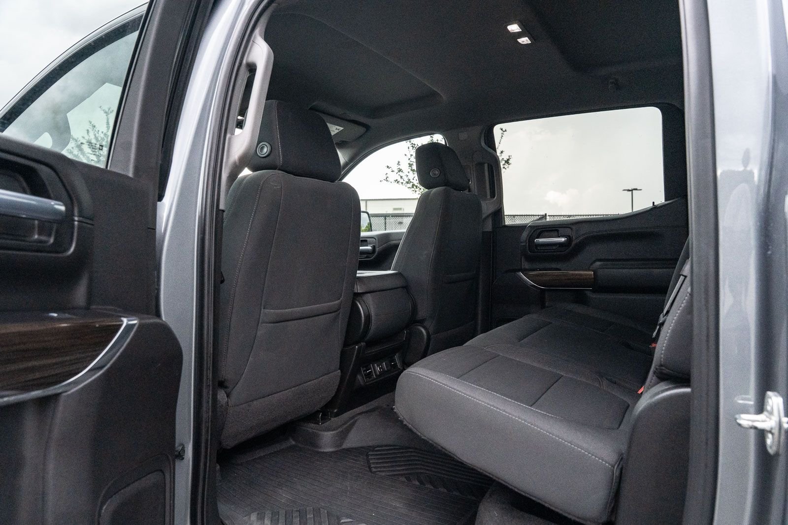 Used 2021 Gray Chevrolet RST image 16
