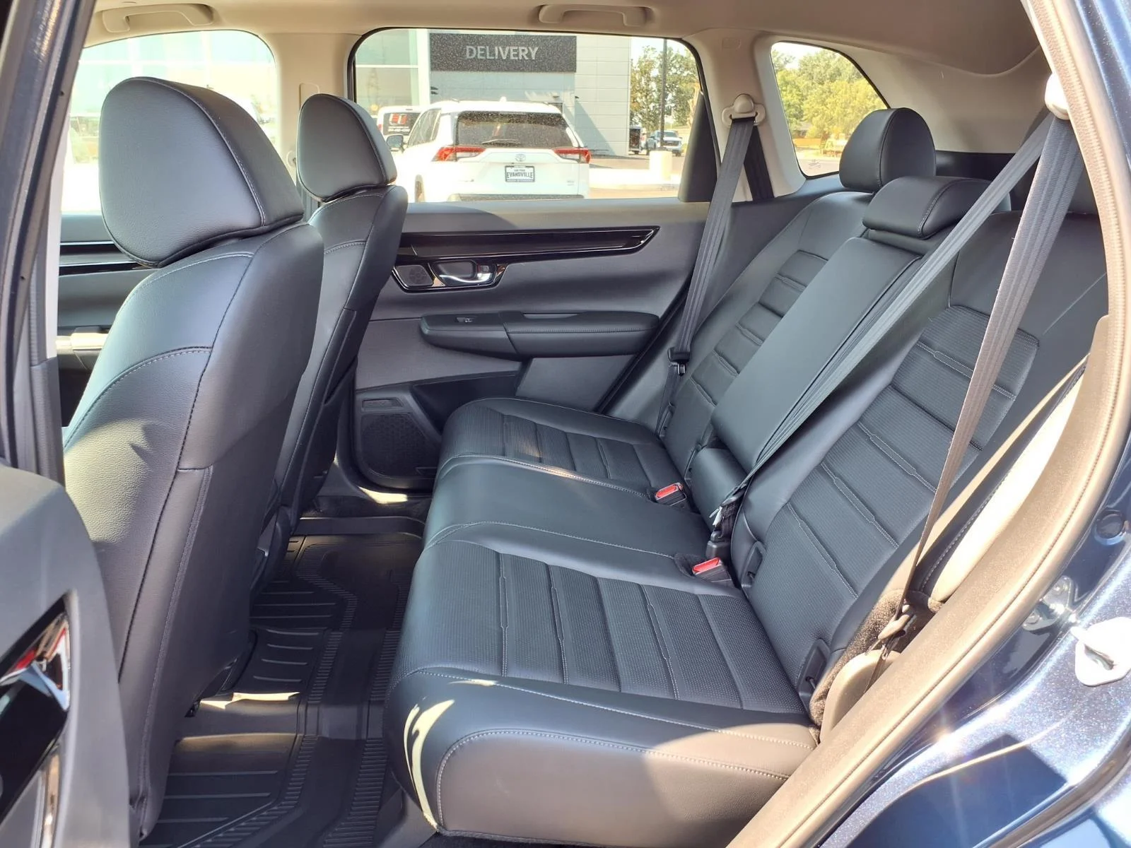 Used 2024 Canyon River Blue Metallic Honda EX-L image 20