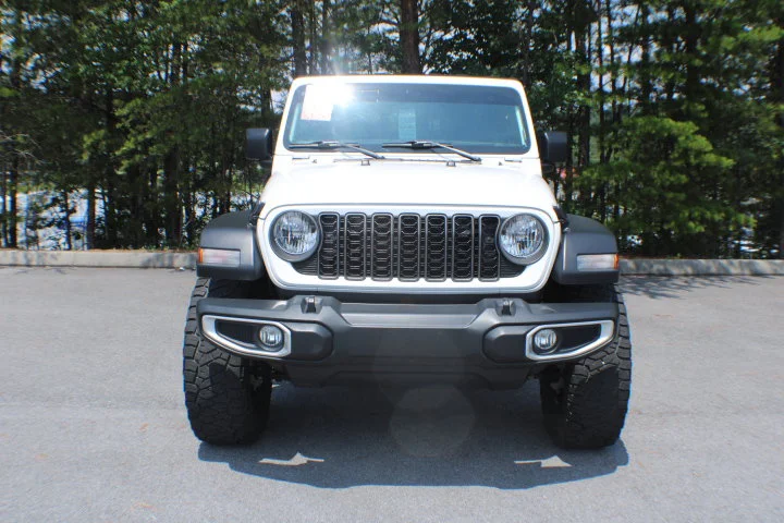 Used 2024 Bright White Clearcoat Jeep Sport image 17