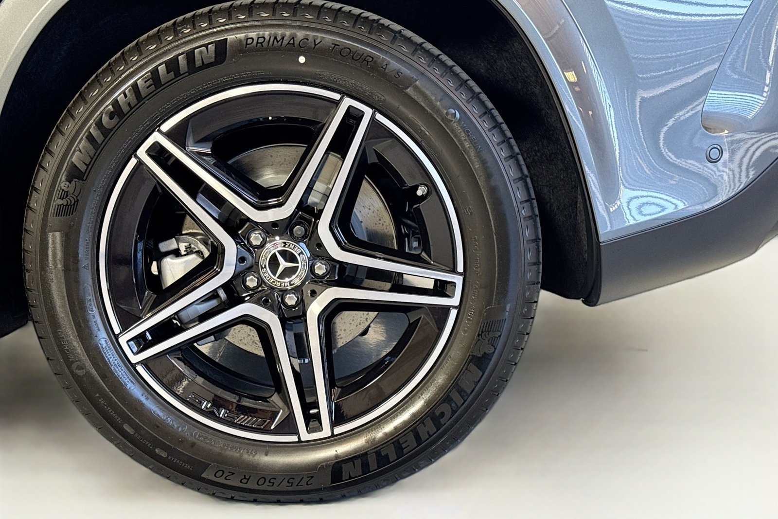 New 2026 Selenite Grey Metallic Mercedes-Benz GLE 450 image 29
