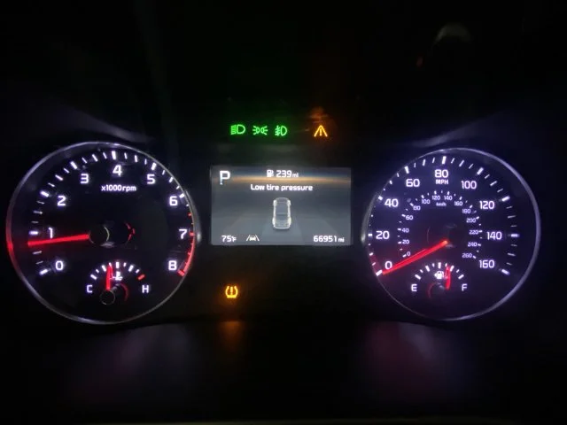 Used 2023 Gray Kia GT-Line image 15