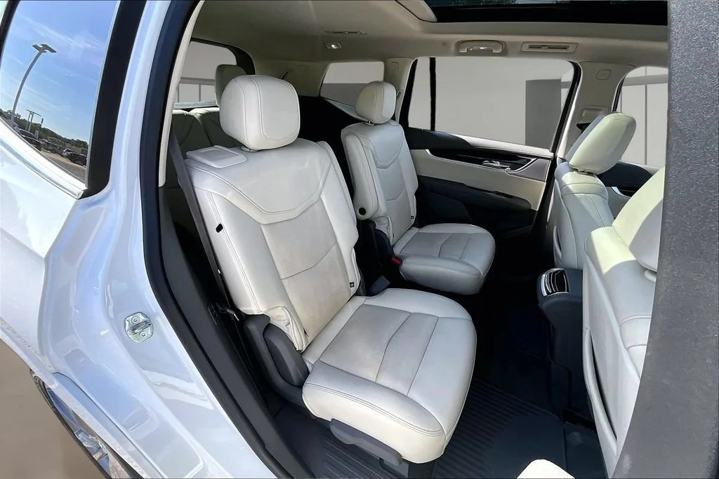 Certified Used 2023 Crystal White Tricoat Cadillac Premium Luxury image 29