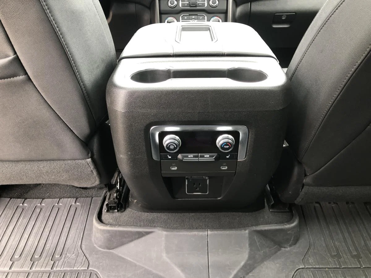Used 2023 Black GMC 4wd 4dr At4 image 23