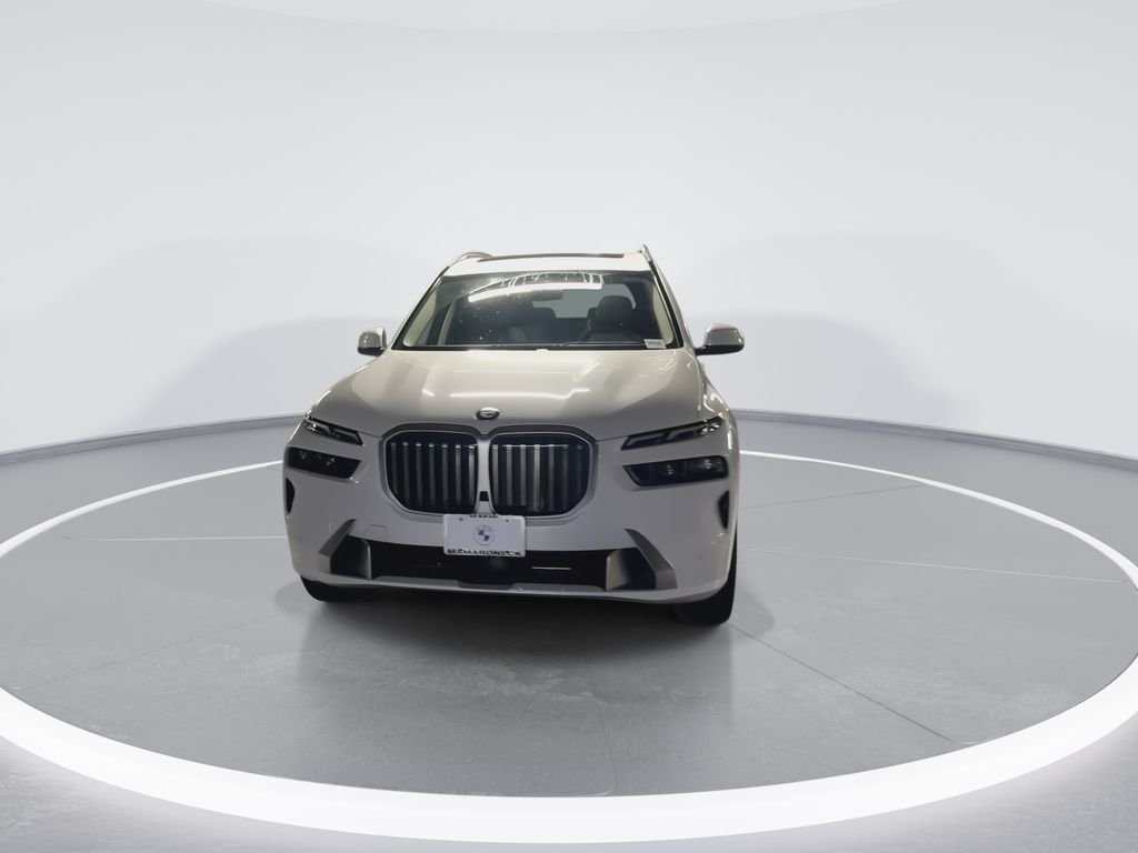 New 2027 White Metallic BMW xDrive40i image 3