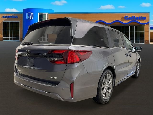 New 2026 Modern Steel Metallic Honda Touring image 5