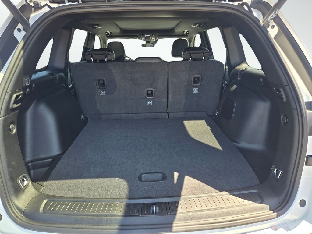New 2026 Bright White Clearcoat Jeep Limited image 6