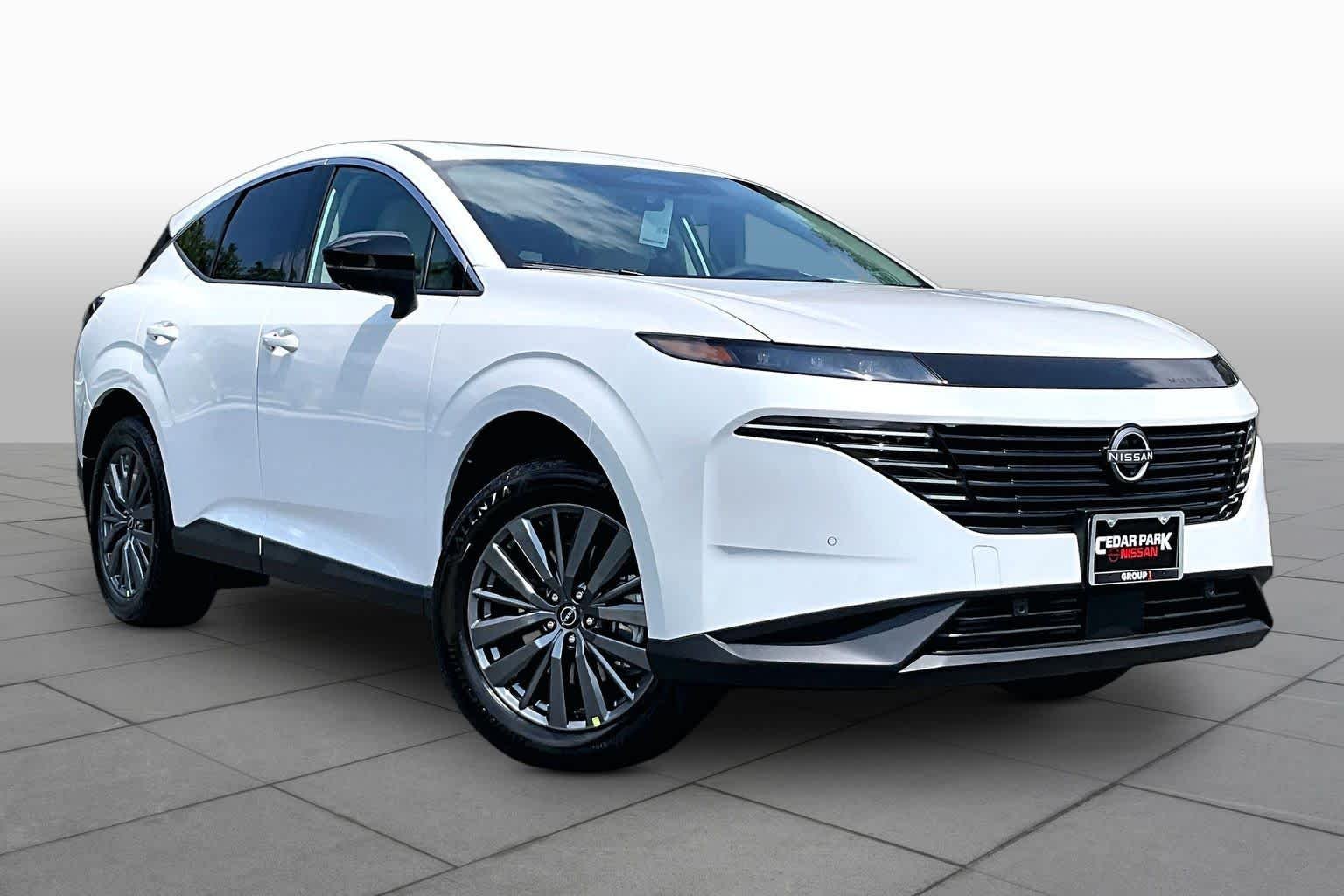 New 2026 Everest White Pearl TriCoat Nissan SL image 2