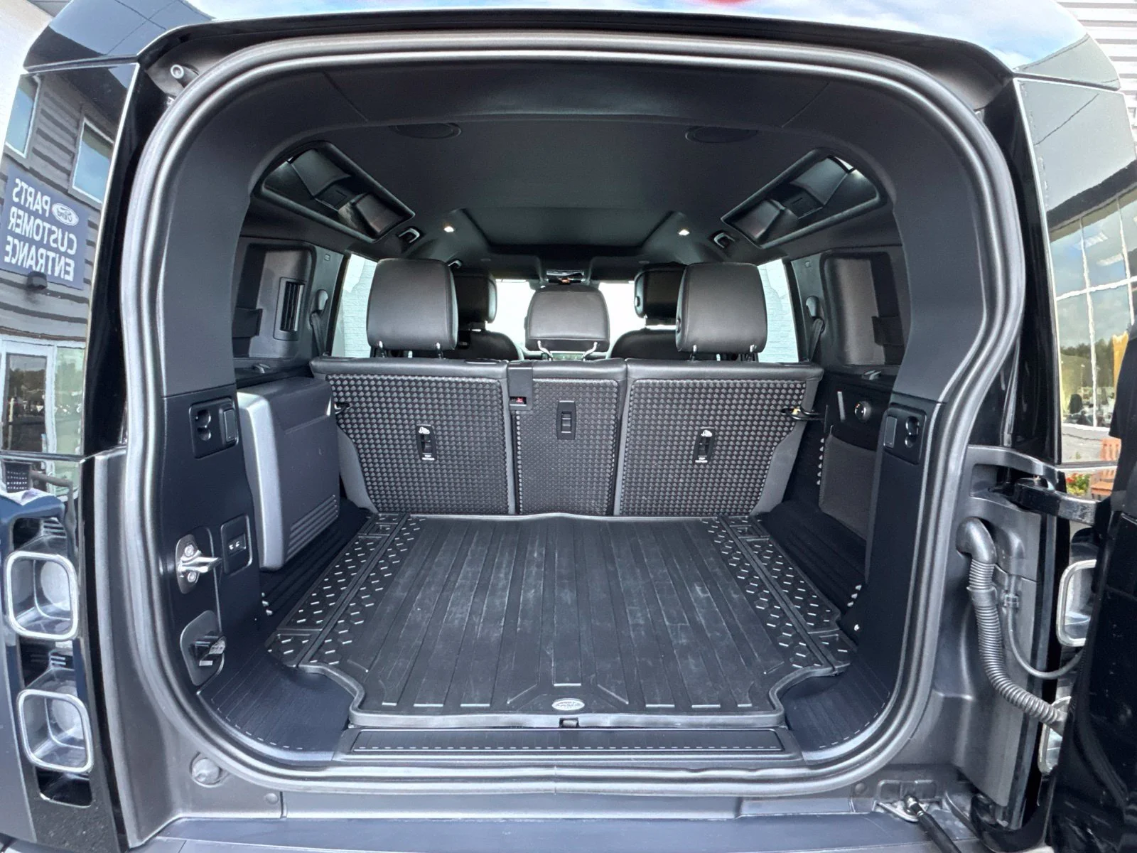 Used 2023 Carpathian Grey Land Rover Carpathian Edition image 16