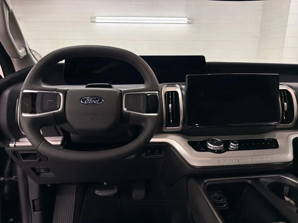 2025 Ford Expedition Active - Photo 9