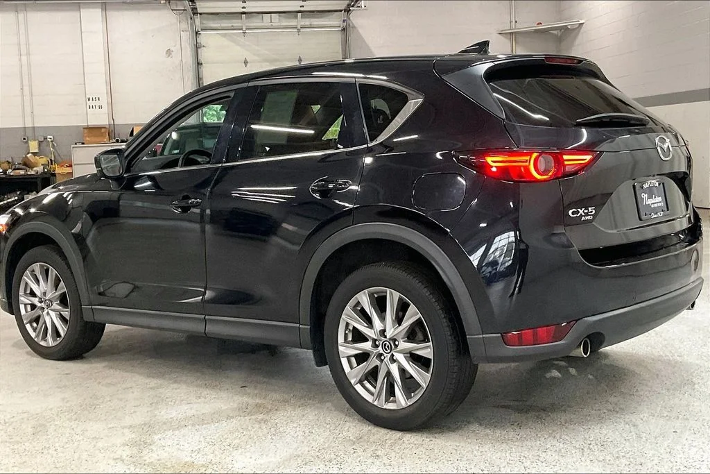 Used 2020 Black Mazda Grand Touring image 10