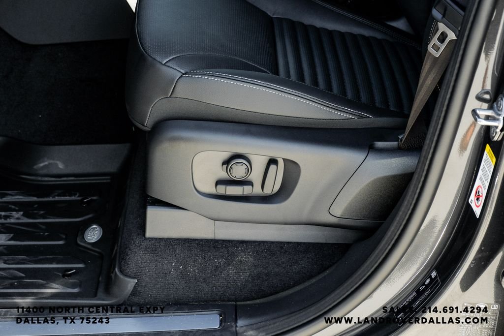 New 2026 Carpathian Gray Land Rover S image 42