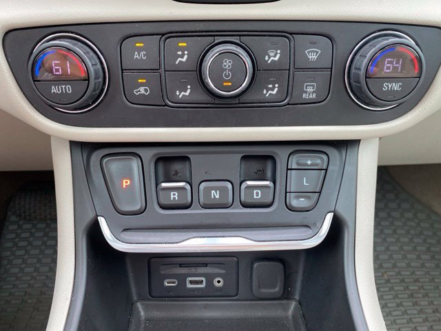 Used 2018 Gray GMC Denali image 26