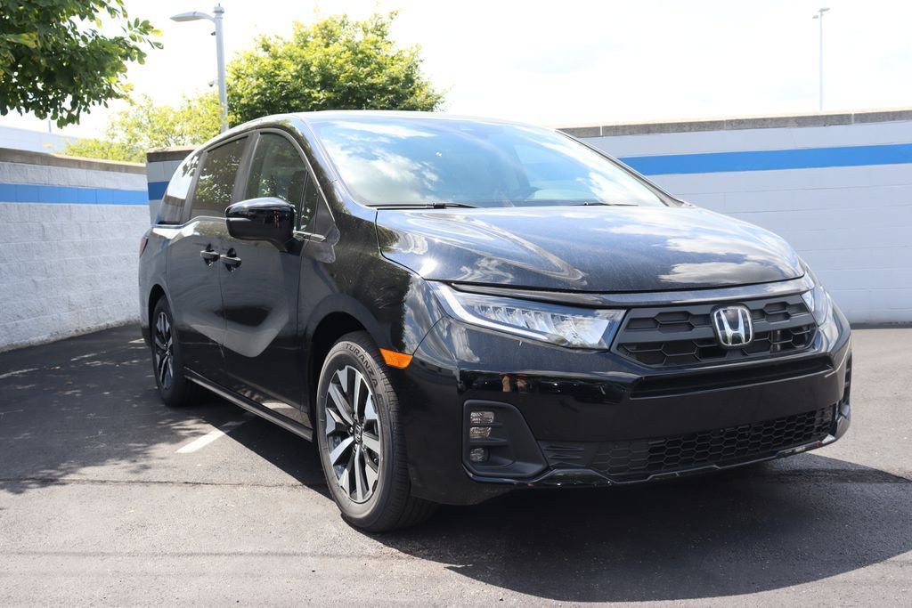 Used 2026 Crystal Black Pearl Honda EX-L image 7