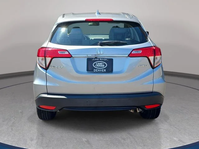 Used 2019 Silver Honda LX image 7