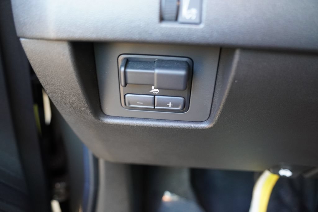 2023 Chevrolet Colorado Z71 - Photo 23