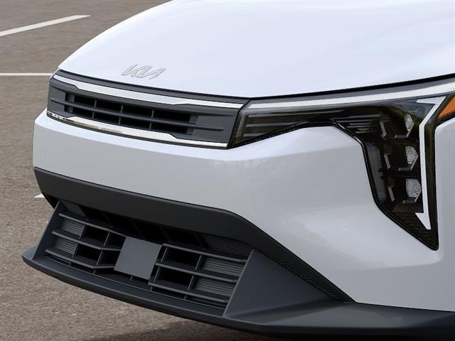 New 2026 WHITE Kia K4 LX image 12