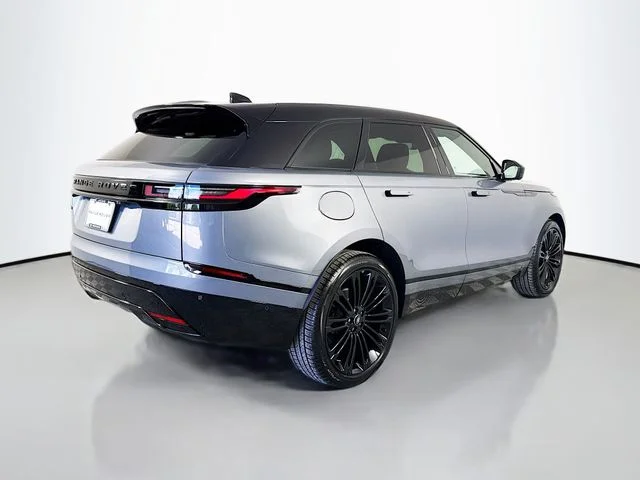 New 2026 Zadar Grey Land Rover P250 Base image 5