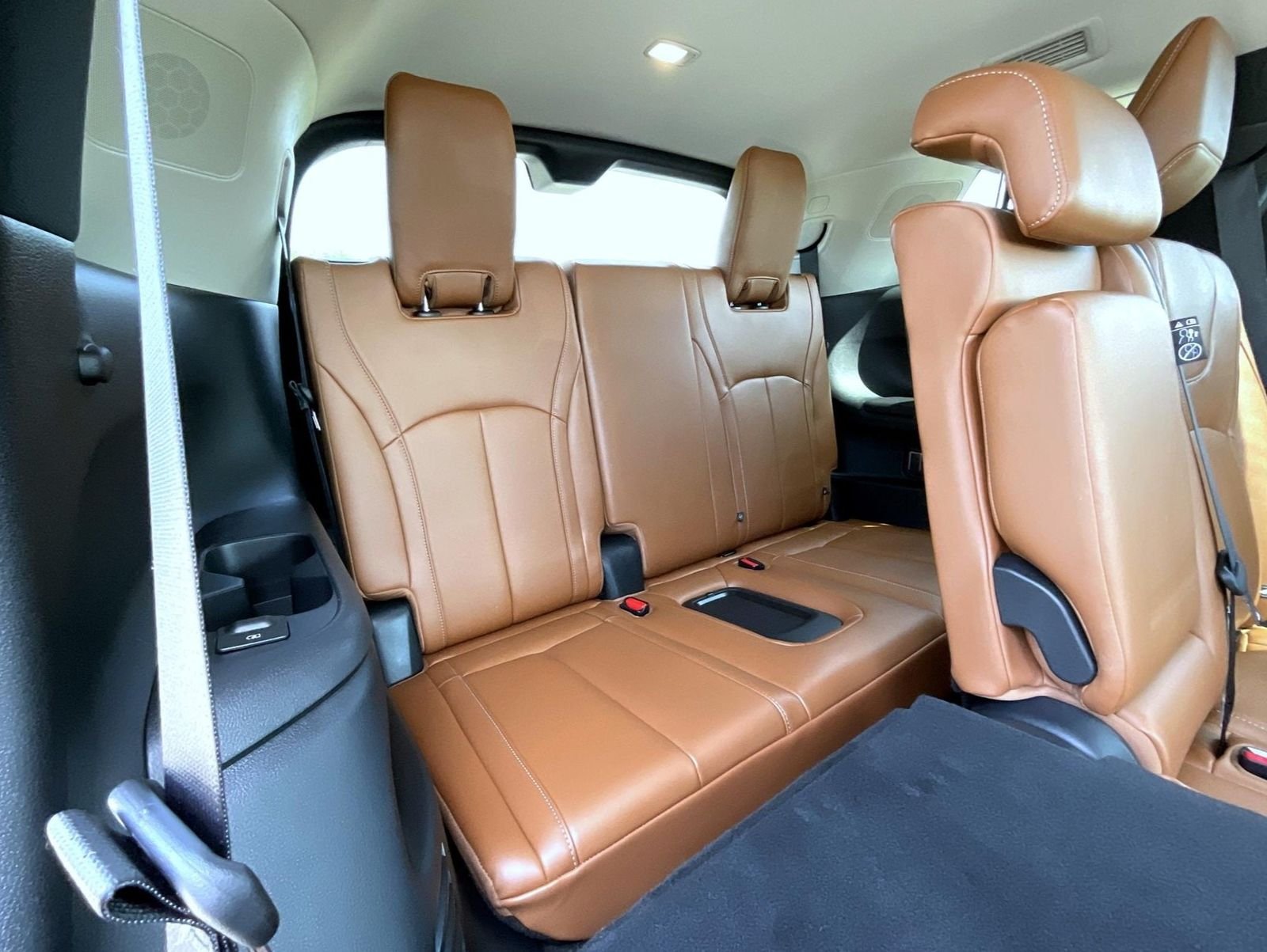 Used 2023 Black INFINITI Sensory image 20