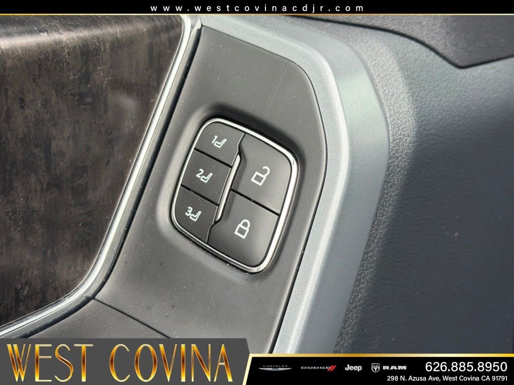 Used 2023 Black Ford Lariat image 20