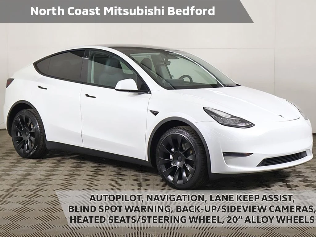 2023 Tesla Model Y Long Range Dual Motor All-Wheel Drive's photo