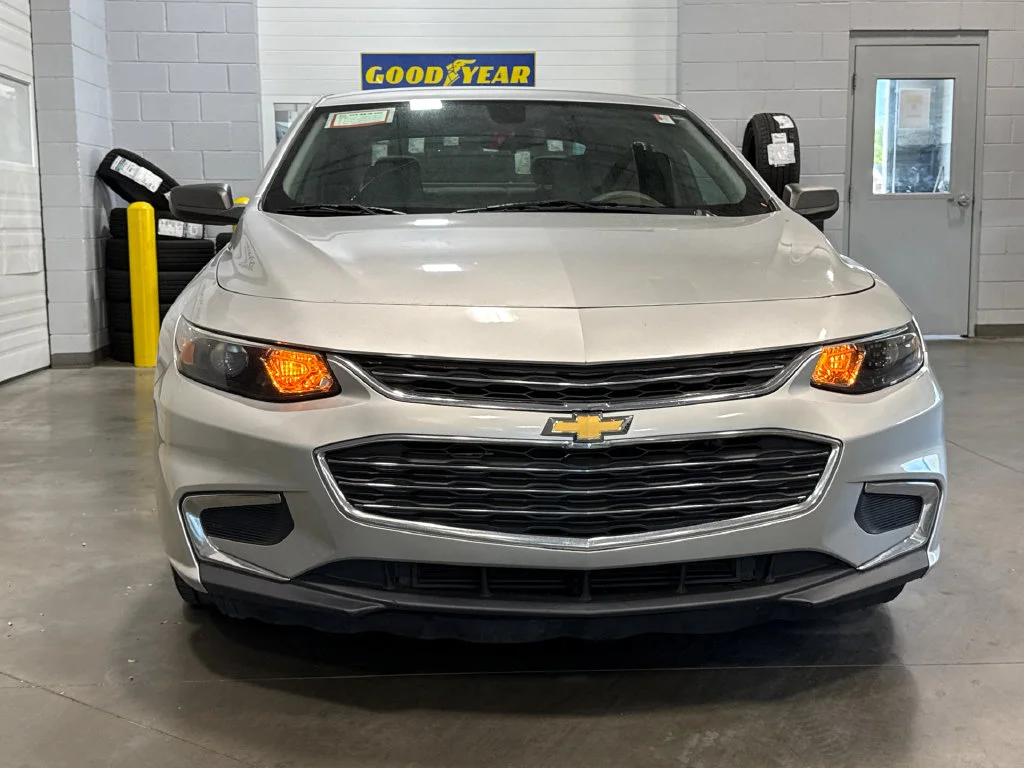 Used 2018 Chevrolet Malibu 1LS with VIN 1G1ZB5ST7JF276530 for sale in Orem, UT