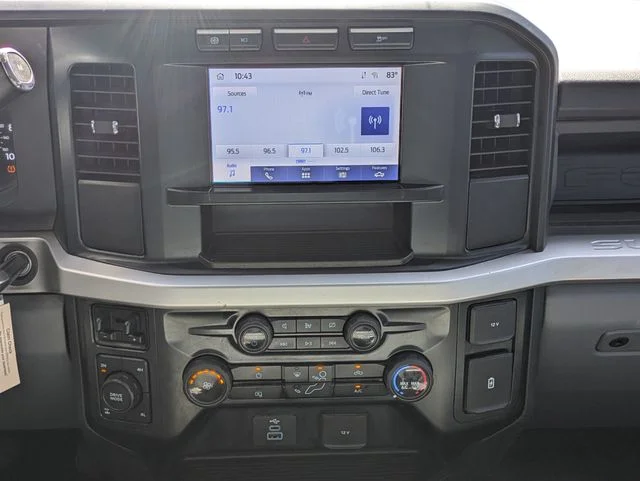 Used 2023 Oxford White Ford XL image 12
