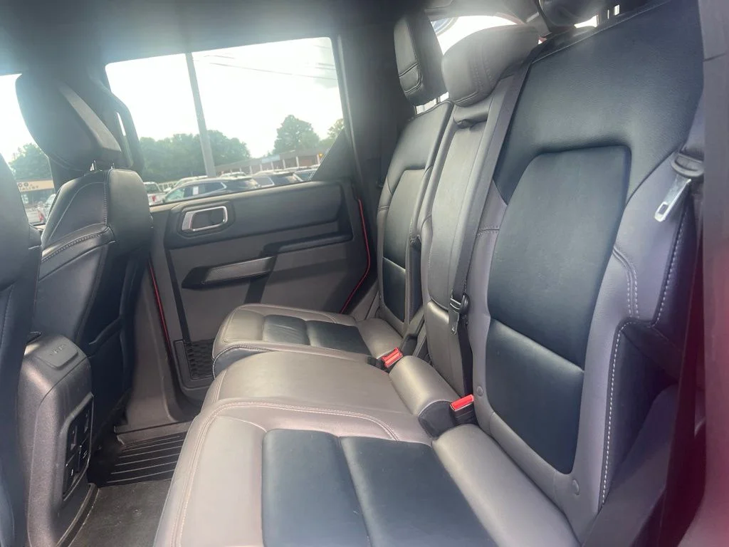 Used 2024 Hot Pepper Red Metallic Tinted Clearcoat Ford Outer Banks image 8