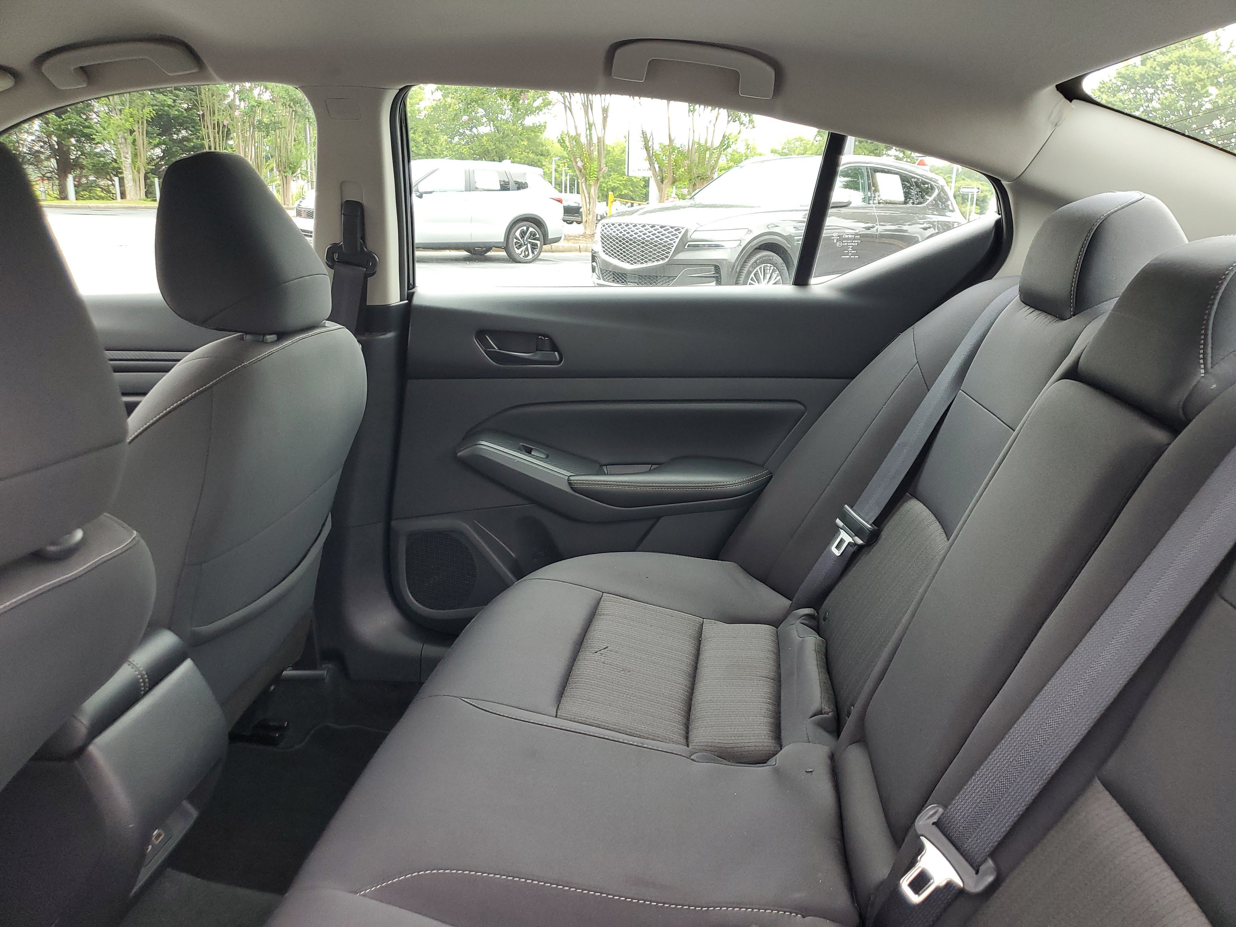 Used 2024 Super Black Nissan 2.5 SV image 10