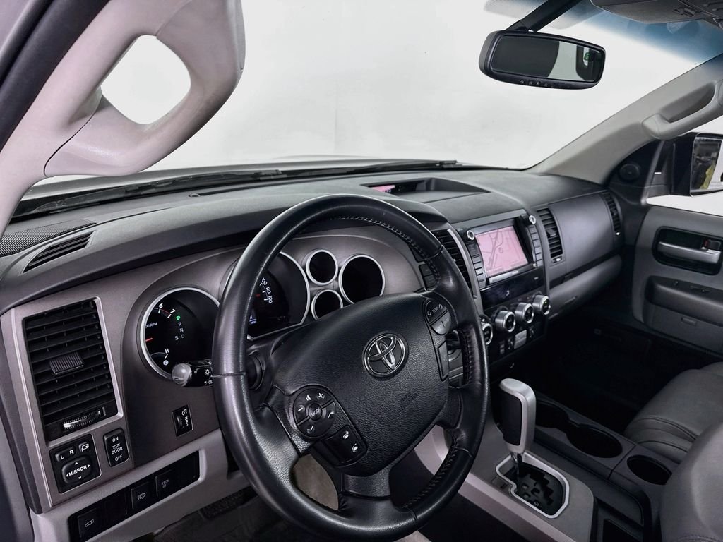 Used 2011 Gray Toyota Limited image 4