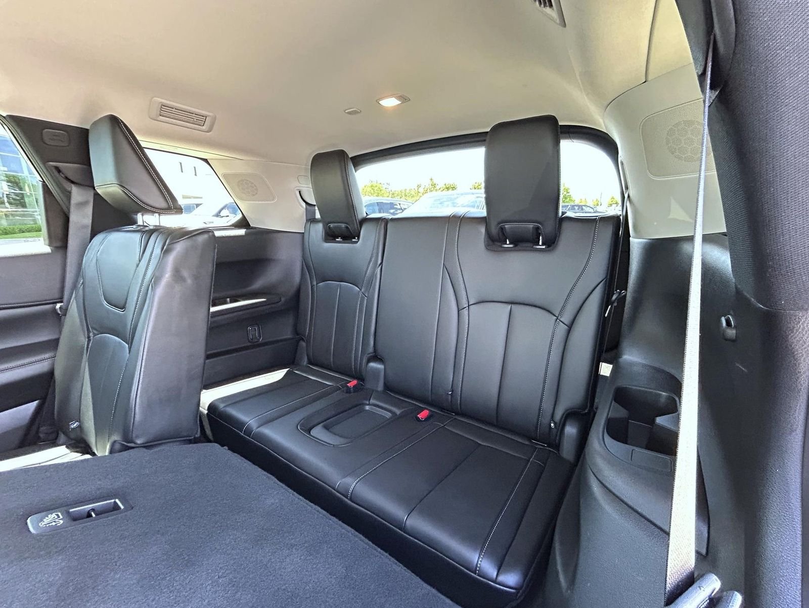 Used 2025 Black INFINITI PURE image 20