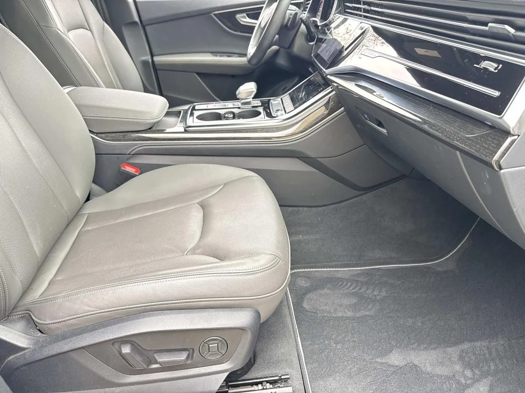 Used 2023 Beige Audi 55 Premium Plus image 8