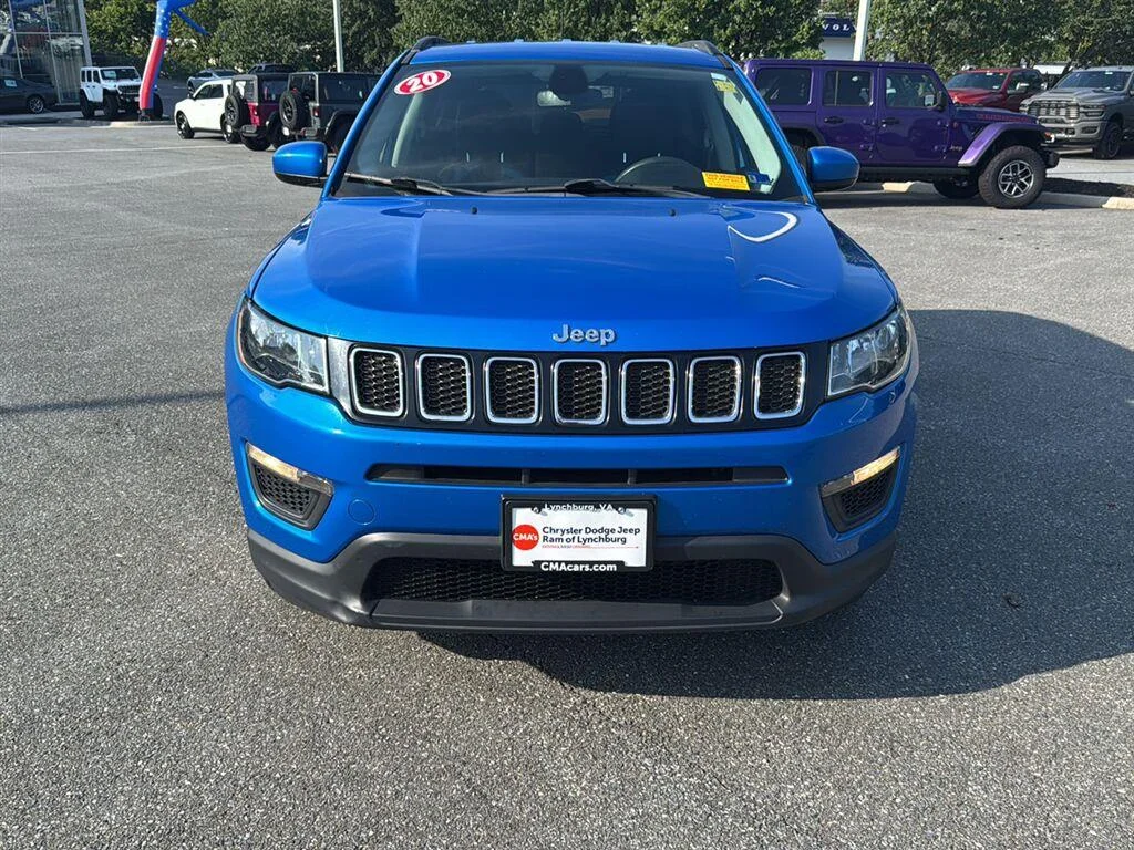 Used 2020 Laser Blue Pearlcoat Jeep Sport image 8