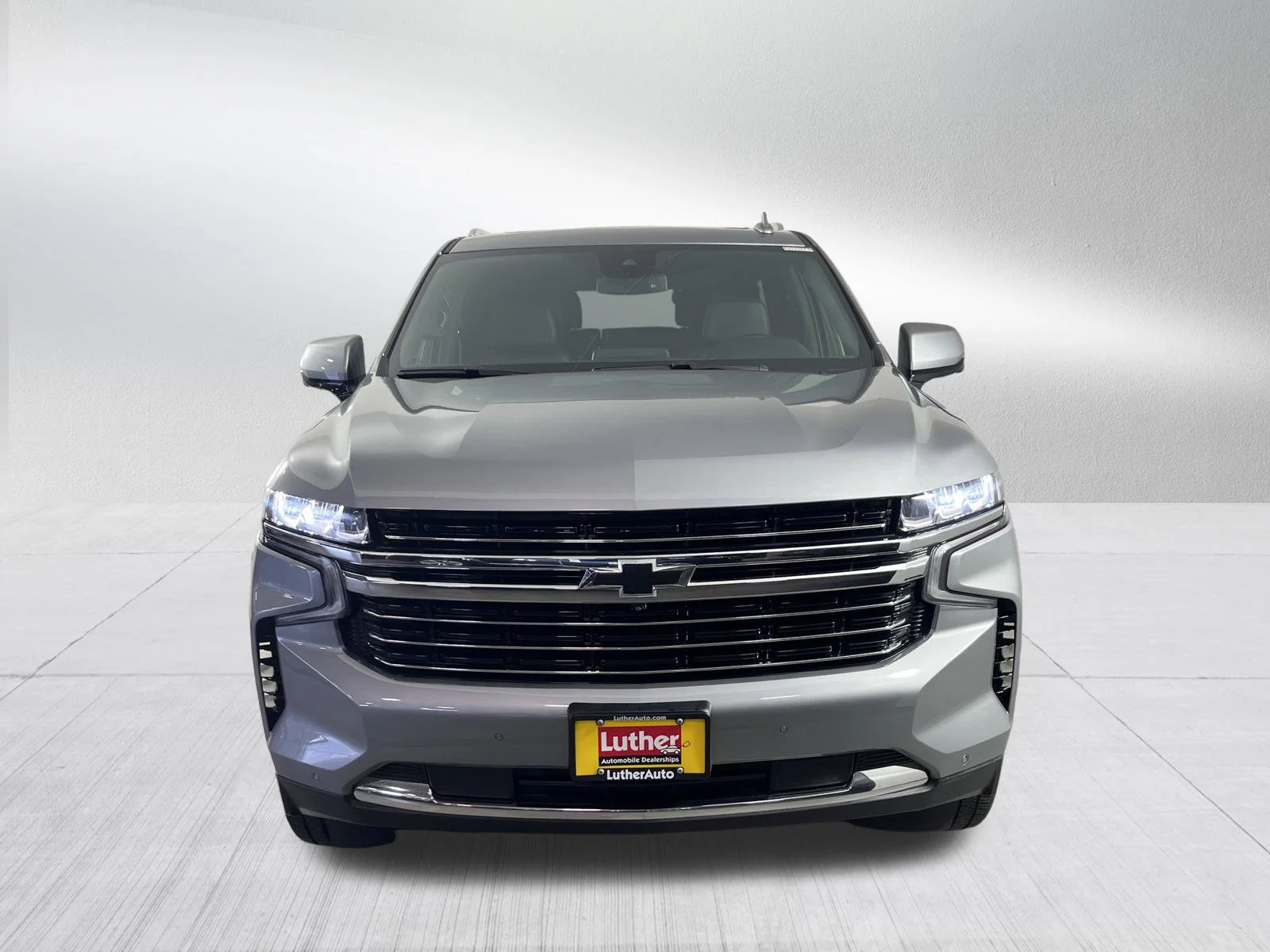 Used 2023 Sterling Gray Metallic Chevrolet LT image 2