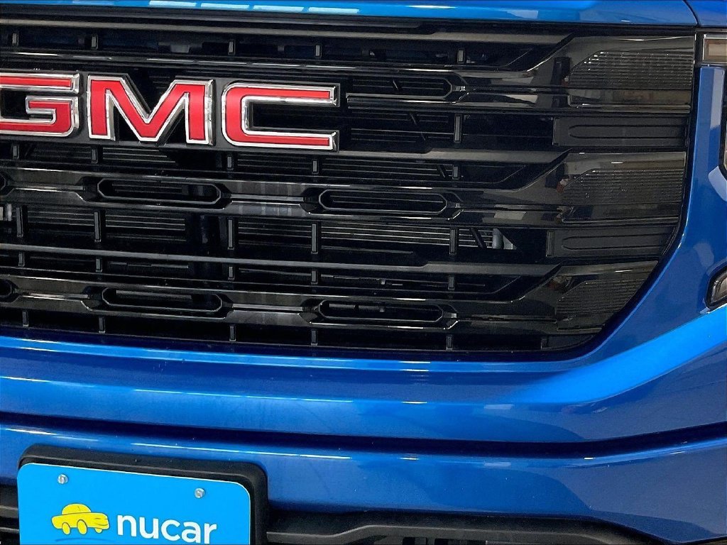 Used 2023 Blue GMC Elevation image 32