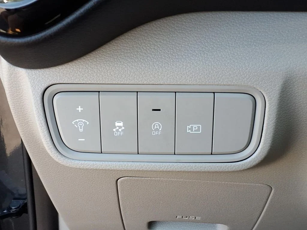 Used 2023 Gray Kia EX image 14