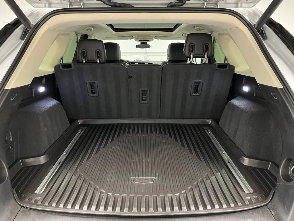 Used 2019 Silver Cadillac Premium Luxury image 45
