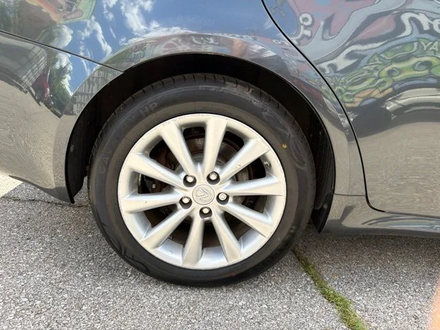 Used 2009 Gray Lexus 250 image 31