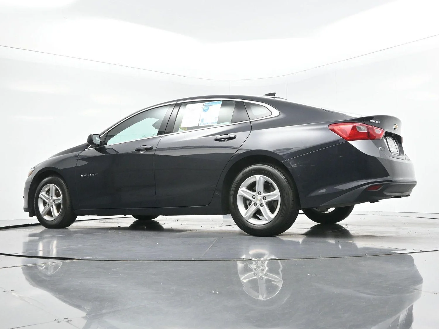Used 2023 Dark Ash Metallic Chevrolet LT image 46