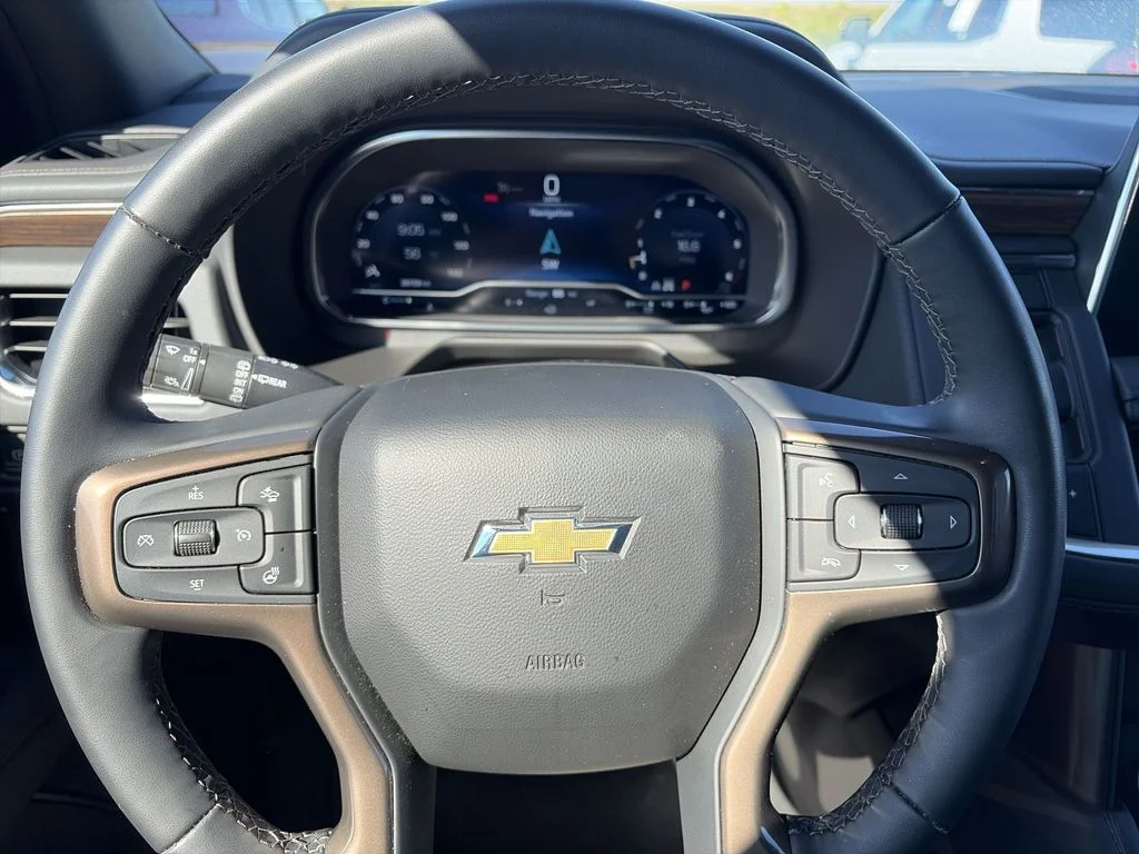 Used 2024 Gray Chevrolet High Country image 14