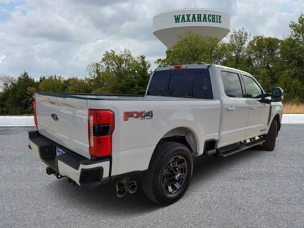 Used 2023 White Ford Lariat image 5