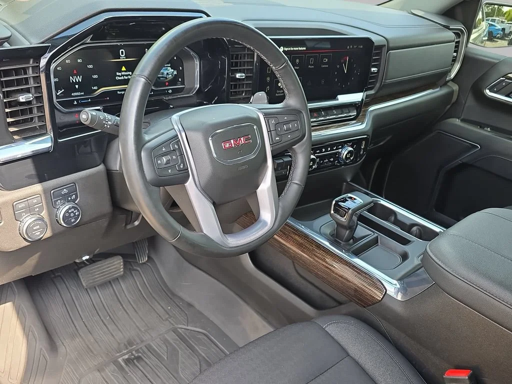 Certified Used 2023 Sterling Metallic GMC Elevation image 18
