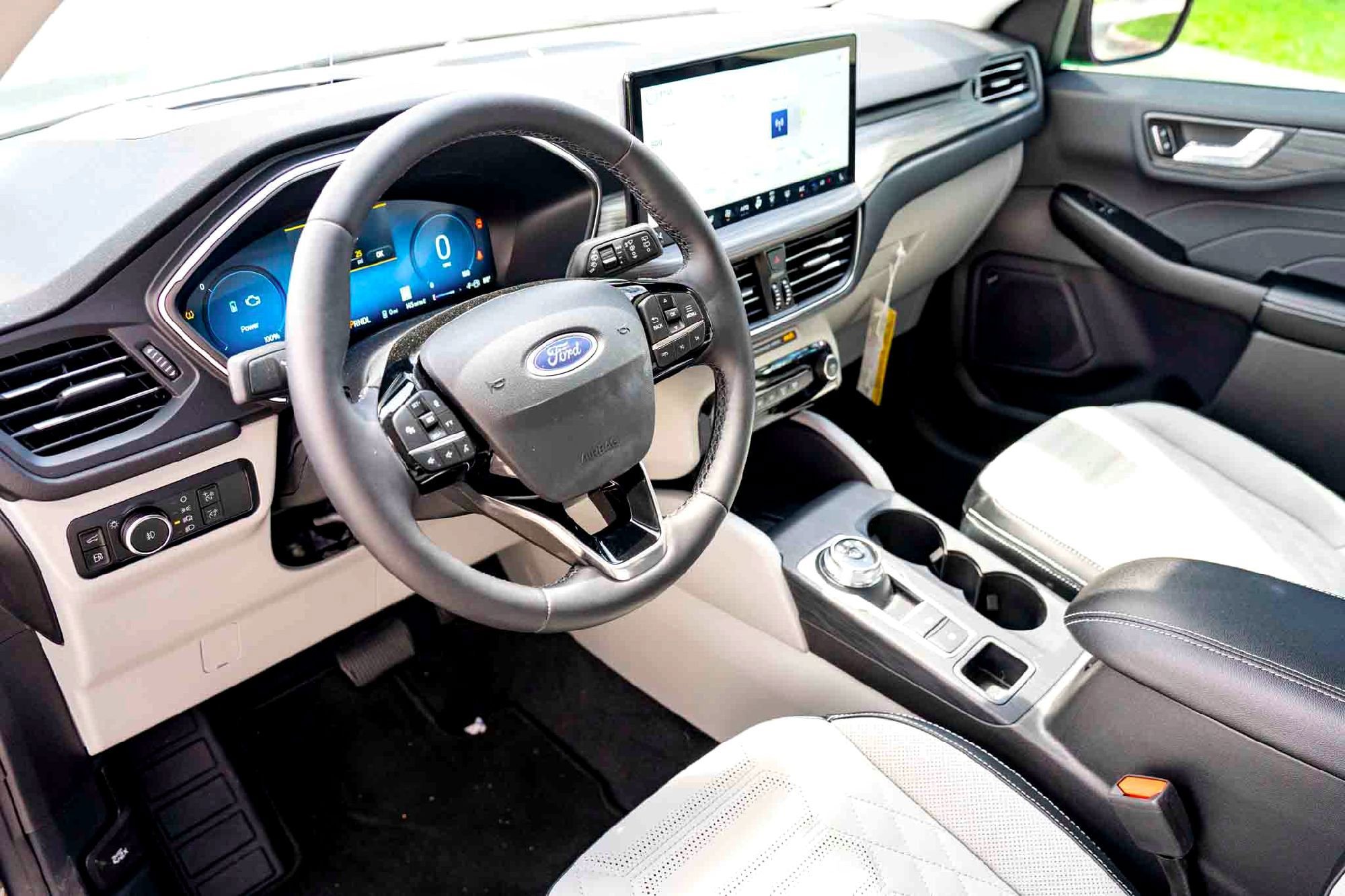 New 2024 Agate Black Metallic Ford PHEV image 10