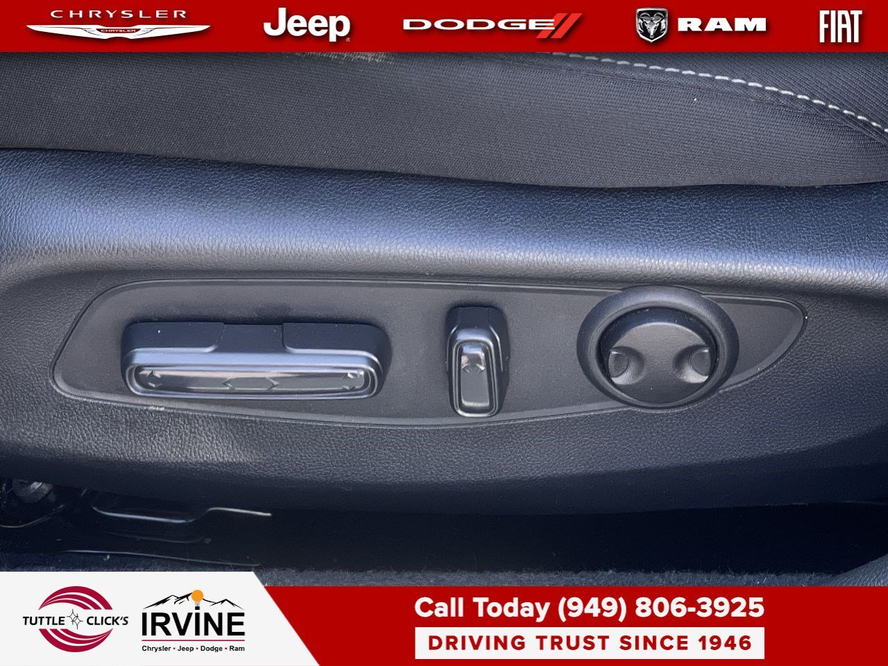 Used 2025  Honda SE image 33